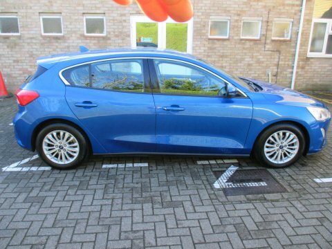 Ford Focus 1.0T Ecoboost Titanium MX68UNK Blue #6