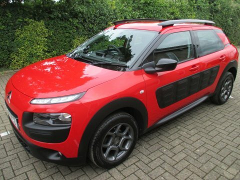 Citroen C4 Cactus 1.2 Puretech Feel PX67PYZ Red #2
