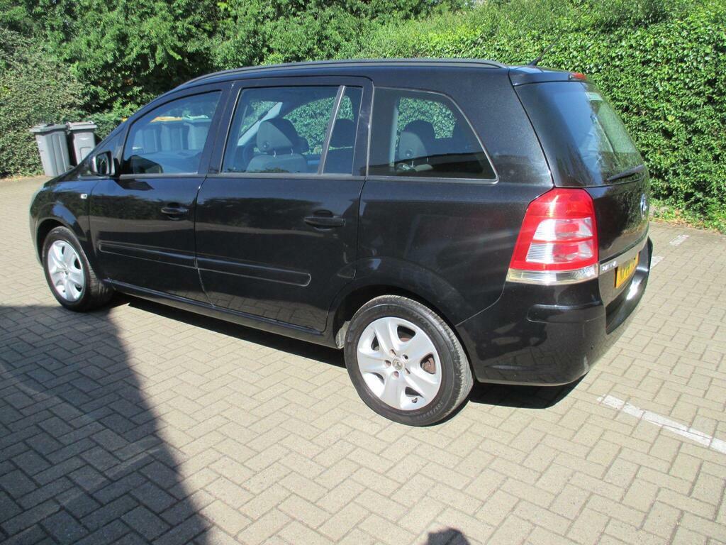 Vauxhall Zafira 1.8 16V Exclusiv Euro 5 Black #8