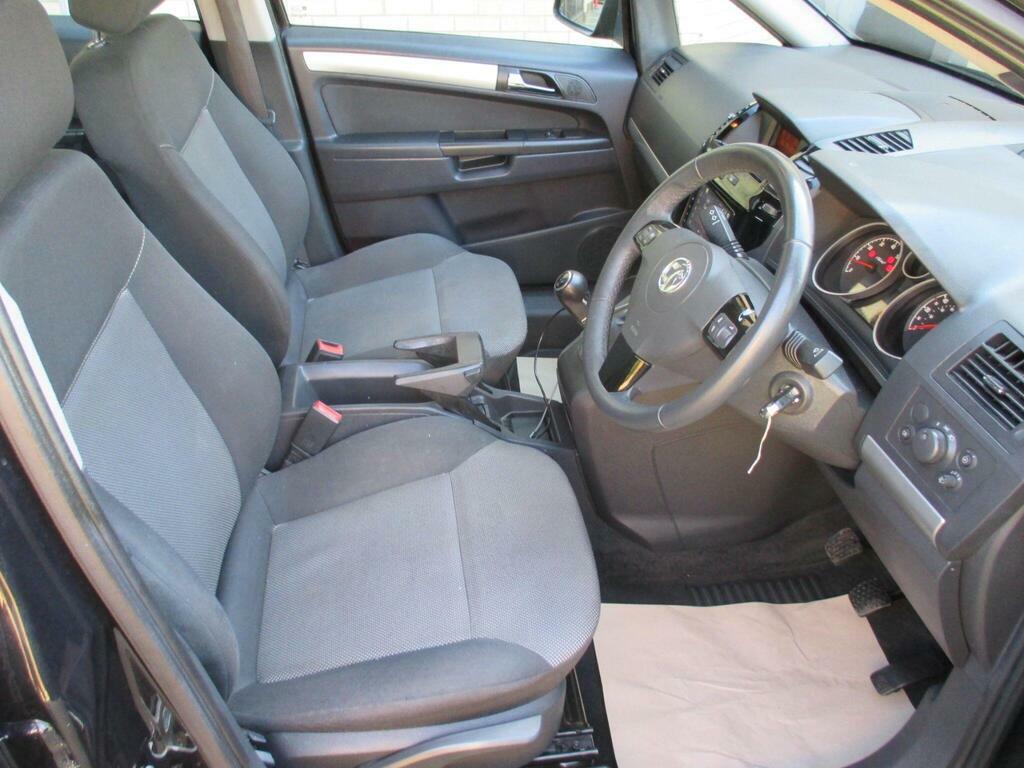 Vauxhall Zafira 1.8 16V Exclusiv Euro 5 Black #21