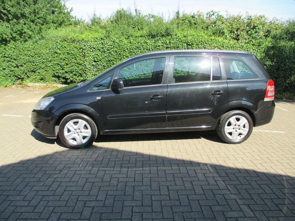 Vauxhall Zafira 1.8 16V Exclusiv Euro 5 Black #7