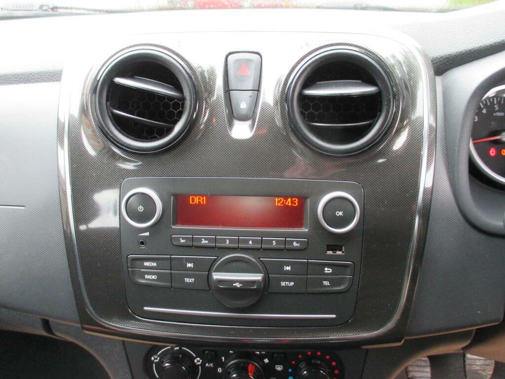 Dacia Sandero 0.9 Tce Ambiance Euro 6 Ss Black #16