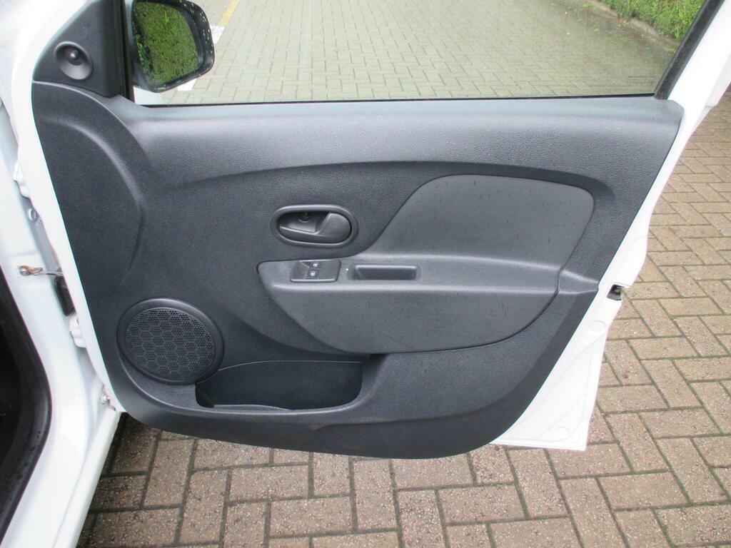 Dacia Sandero 0.9 Tce Ambiance Euro 6 Ss Black #38
