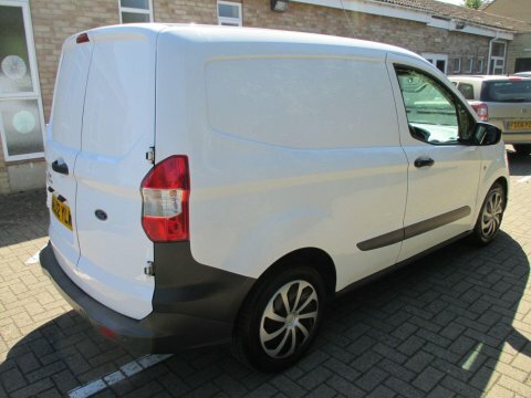 Ford Transit Courier 1.0 Ecoboost Leader ML22YLW White #5