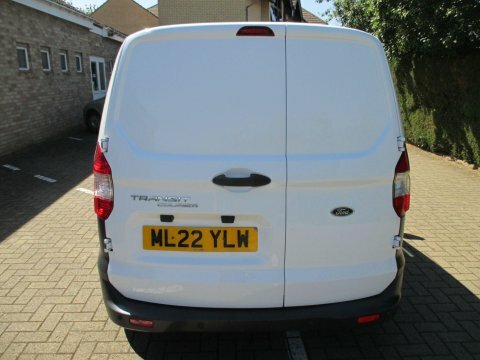 Ford Transit Courier 1.0 Ecoboost Leader ML22YLW White #4