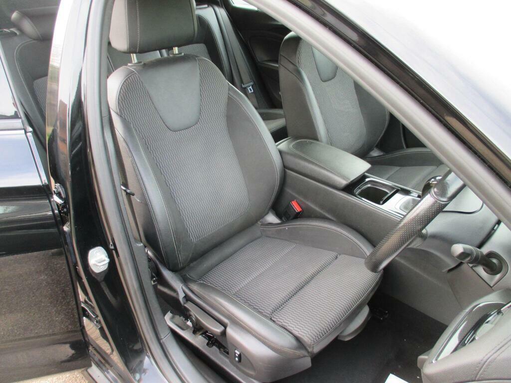 Vauxhall Insignia 2.0 Turbo D Blueinjection Sri Nav Grand Sport White #22