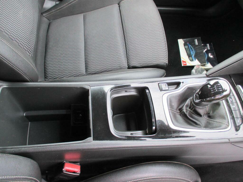Vauxhall Insignia 2.0 Turbo D Blueinjection Sri Nav Grand Sport White #39