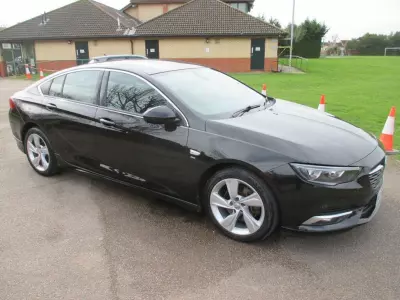 Vauxhall Insignia Turbo Gpf Sri Vx Line Nav Grand Sport M Black #1