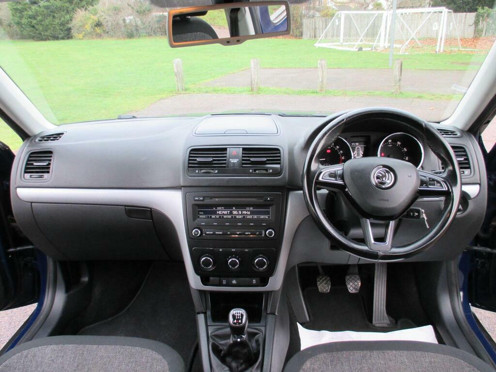 Skoda Yeti 2.0 Tdi Laurin Klement Outdoor White #14