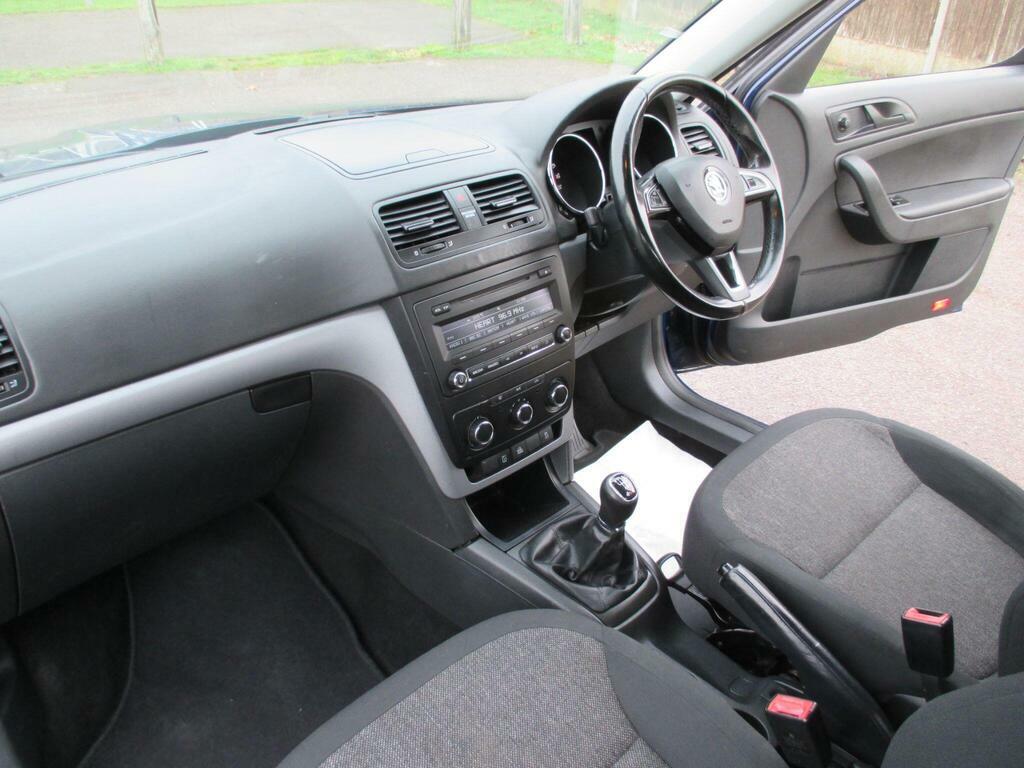 Skoda Yeti 2.0 Tdi Laurin Klement Outdoor White #15