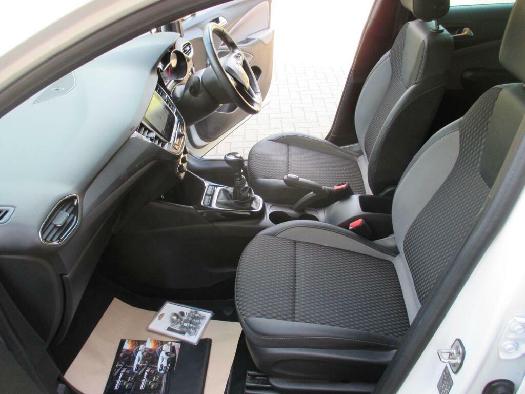 Vauxhall Crossland X 1.2 Griffin Suv Euro 6 Ss 83 Red #27