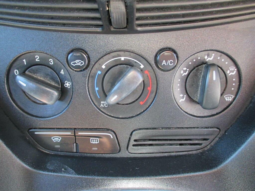 Ford C-Max  Silver #17