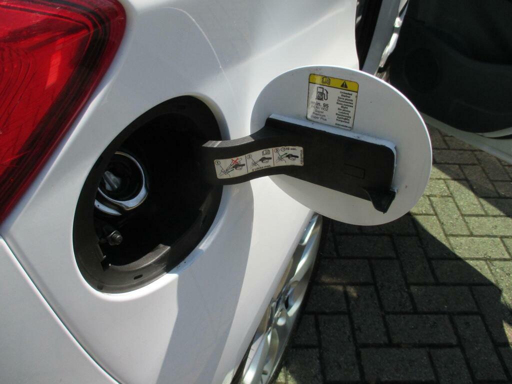 Ford C-Max  Silver #44