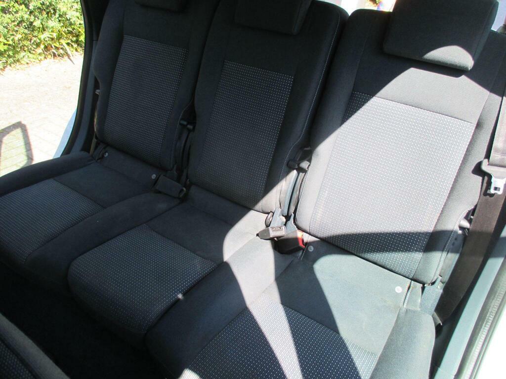 Ford C-Max  Silver #28