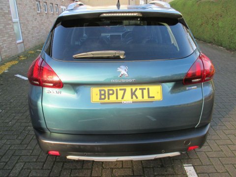 Peugeot 2008 1.2 Puretech Allure Green #4