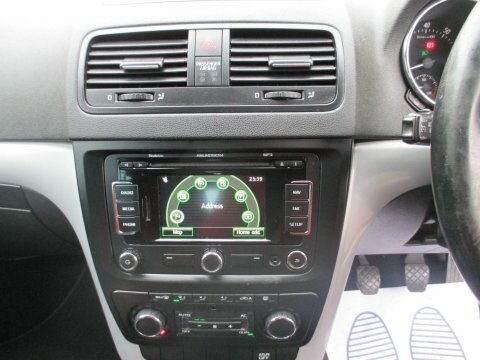 Skoda Yeti Suv Silver #15