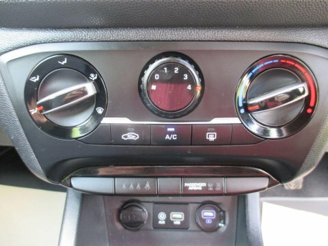 Hyundai I20 Play Blue #15