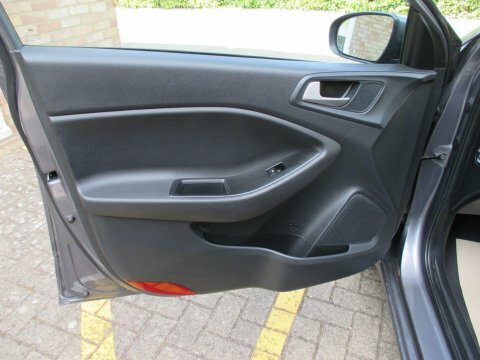 Hyundai I20 Play Blue #30