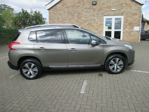 Peugeot 2008 1.6 Bluehdi Allure Grey #6