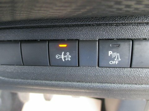 Peugeot 2008 2008 1.6 E-hdi Grey #41