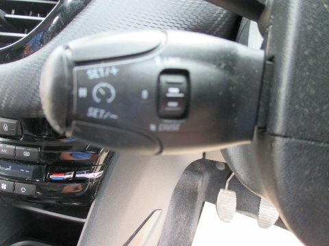 Peugeot 2008 2008 1.6 E-hdi Grey #36