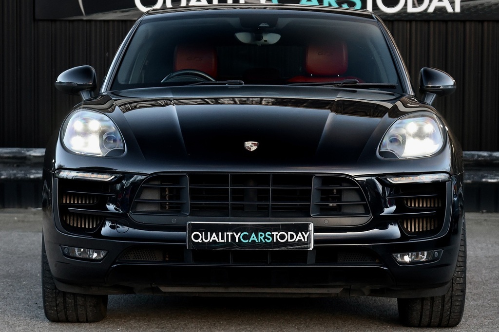 Porsche Macan Macan Gts Black #4