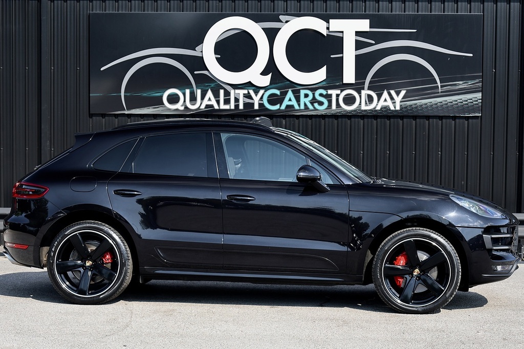 Porsche Macan Macan Turbo Black #6