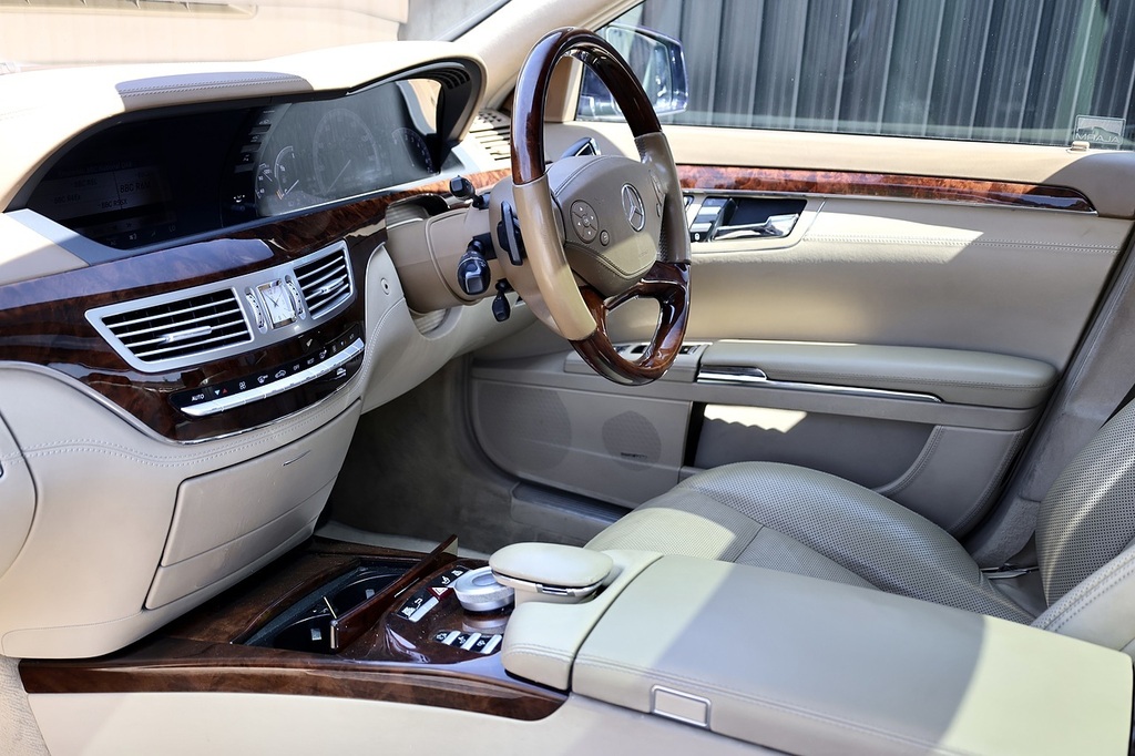 Mercedes-Benz S Class #11