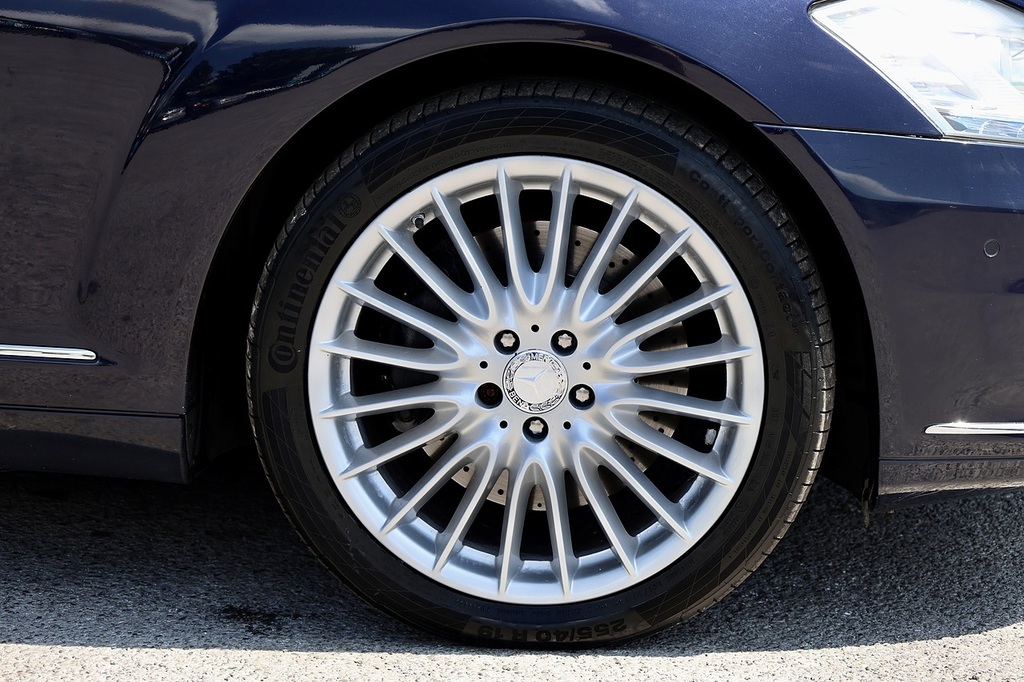 Mercedes-Benz S Class #44
