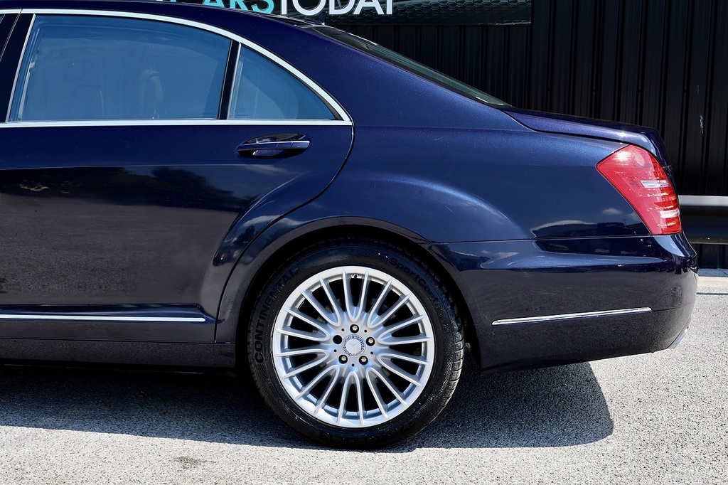 Mercedes-Benz S Class #40