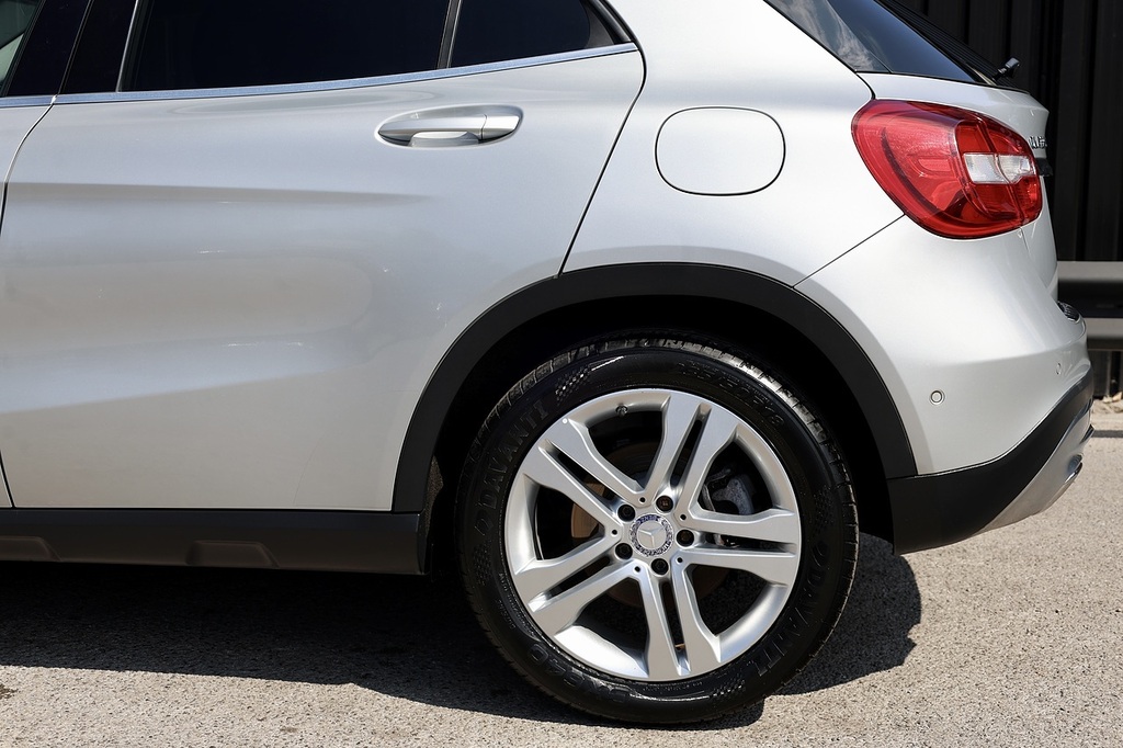 Mercedes-Benz GLA Class Gla220 Cdi 4Matic Se Black #28