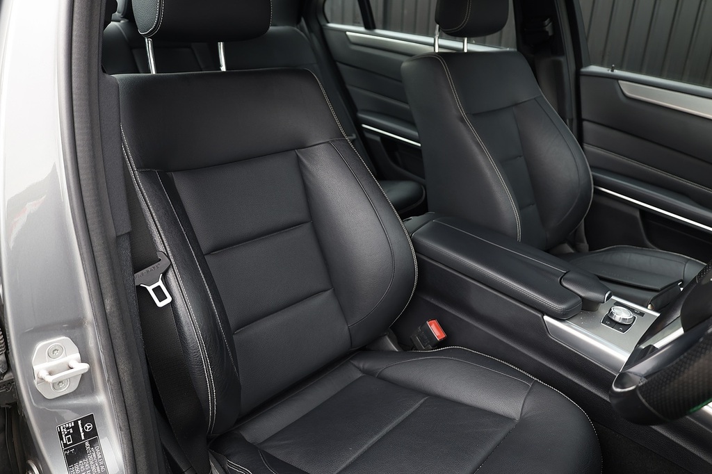 Mercedes-Benz E Class 3.0 E350 Bluetec Amg Line 255 Bhp Black #12