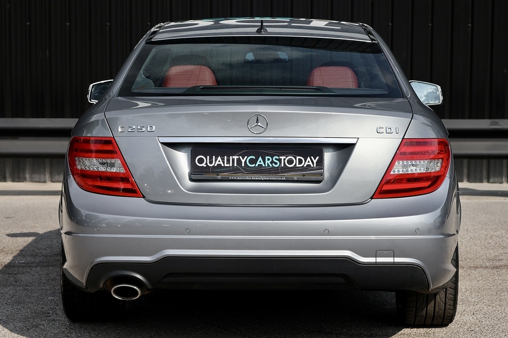Mercedes-Benz C Class C250 Cdi Coupe Amg Sport Edition #5
