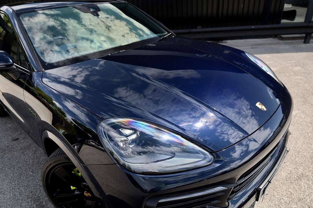 Porsche Cayenne Turbo Tiptronic S 5 Seat Black #13