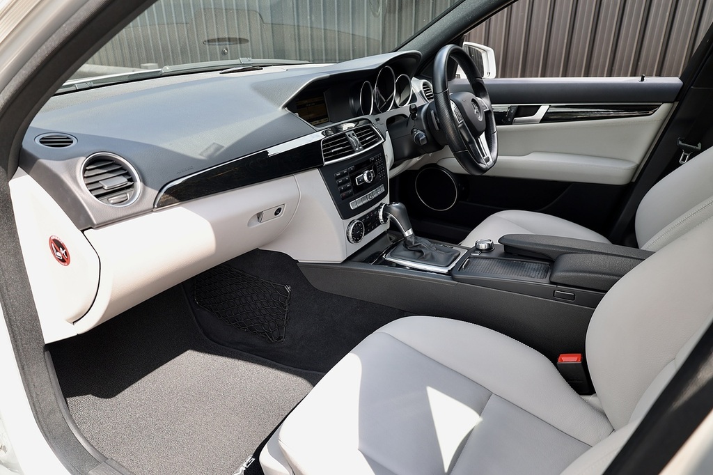 Mercedes-Benz C Class C350 Cdi Amg Sport Silver #3