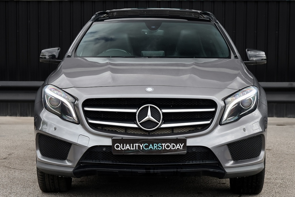 Mercedes-Benz GLA Class Gla 220D Amg Line Premium Plus Grey #4