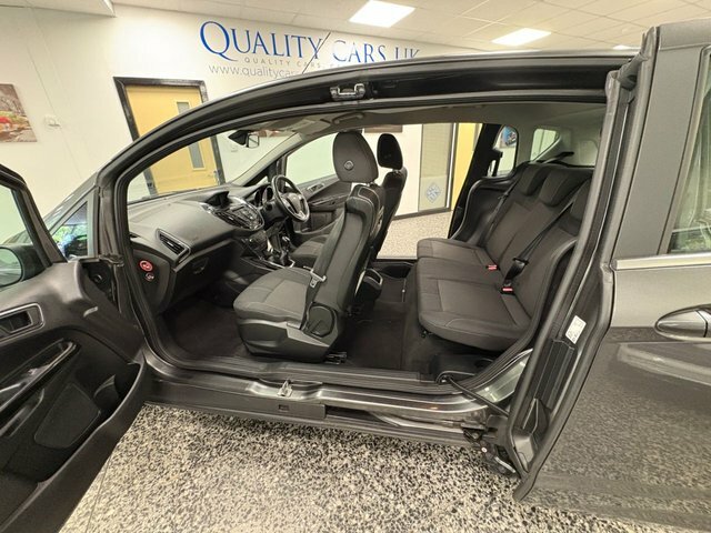 Ford B-Max B-max Titanium Navigator White #18