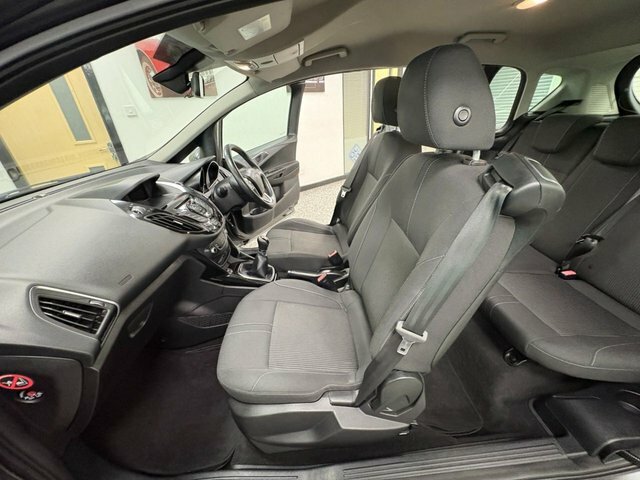 Ford B-Max B-max Titanium Navigator White #26