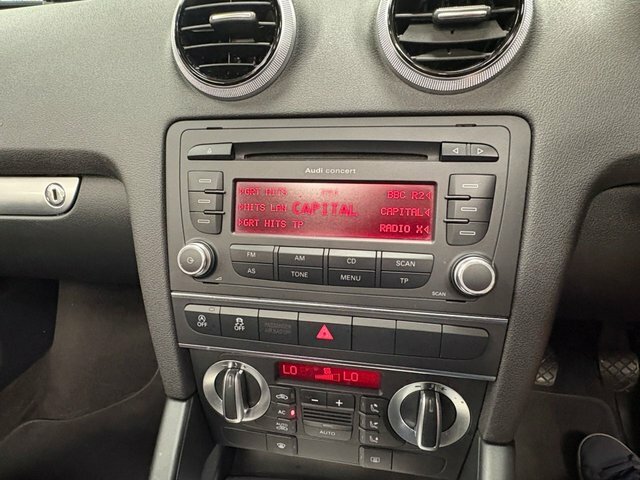 Audi A3 Cabriolet 1.6 Tdi Technik Euro 5 Ss White #34