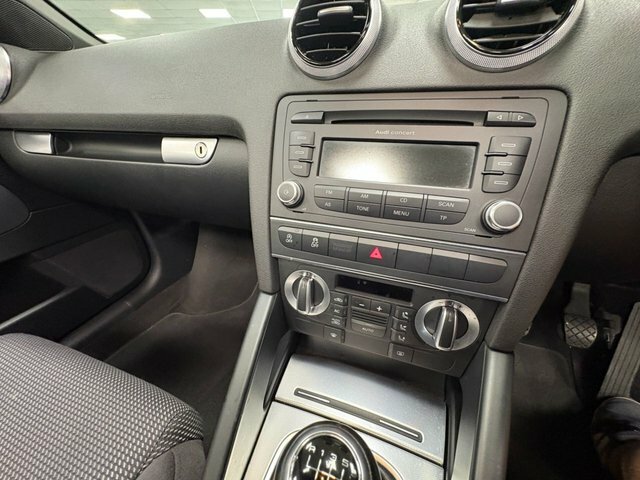 Audi A3 Cabriolet 1.6 Tdi Technik Euro 5 Ss White #30