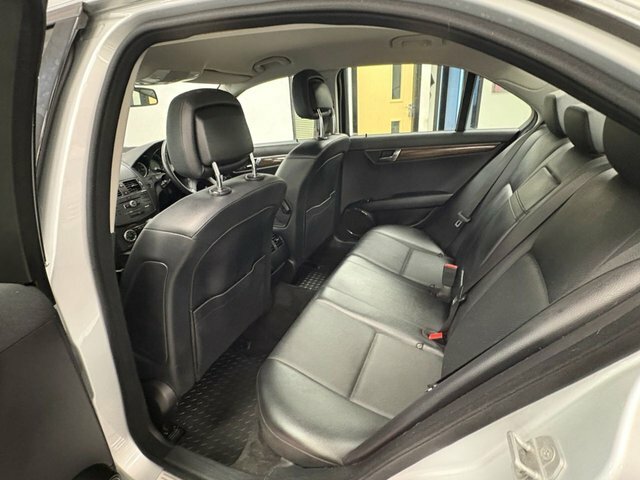 Mercedes-Benz C Class Blueefficiency Elegance Cdi Beige #24