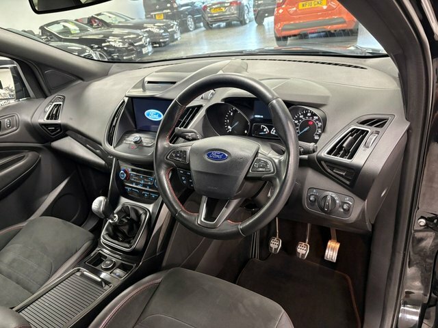Ford Kuga 1.5 Tdci St-line Suv Euro 6 S S Black #2