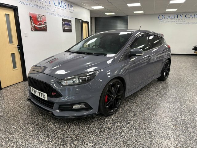 Ford Focus 2.0T Ecoboost St-3 Hatchback Eur Grey #4