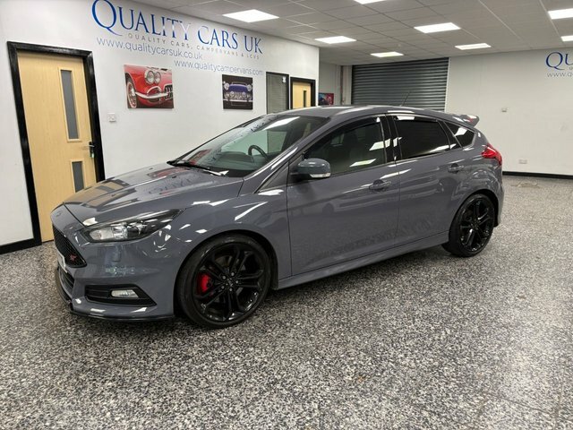 Ford Focus 2.0T Ecoboost St-3 Hatchback Eur Grey #3
