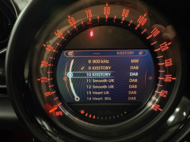 Mini Countryman 1.6 Cooper All4 121 Bhp Black #43