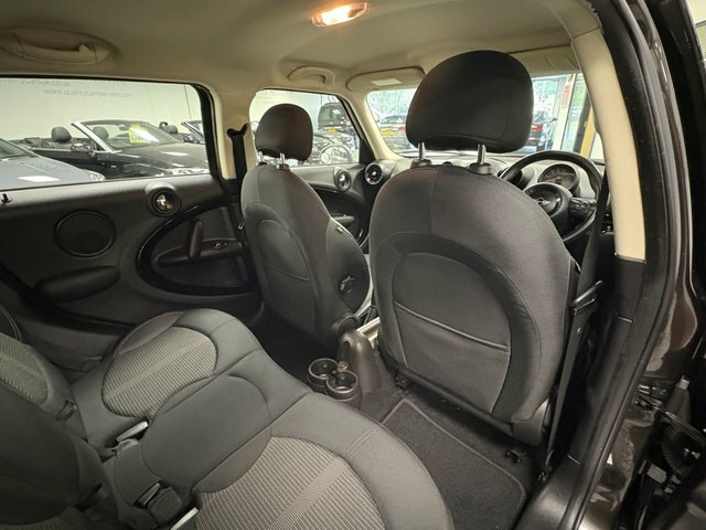 Mini Countryman 1.6 Cooper All4 121 Bhp Black #22
