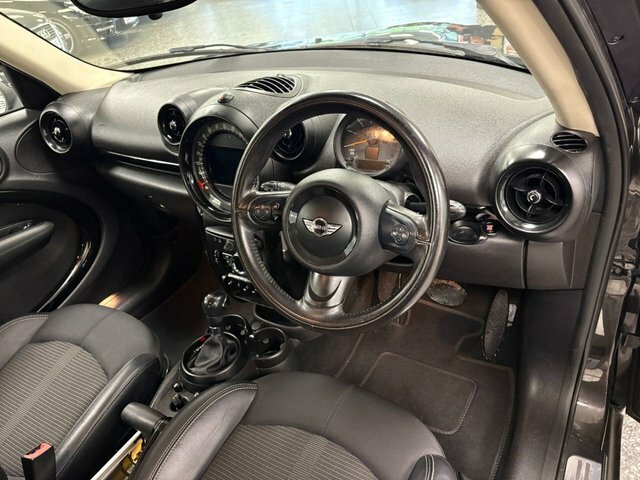 Mini Countryman 2.0 Cooper D Business Edition Suv Grey #2