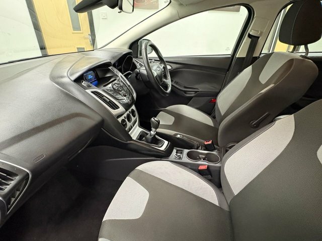 Ford Focus 1.6 Tdci Titanium Euro 5 Ss Black #36
