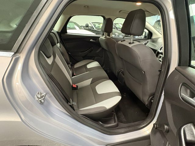 Ford Focus 1.6 Tdci Titanium Euro 5 Ss Black #23