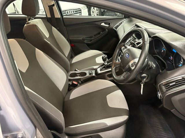 Ford Focus 1.6 Tdci Titanium Euro 5 Ss Black #50